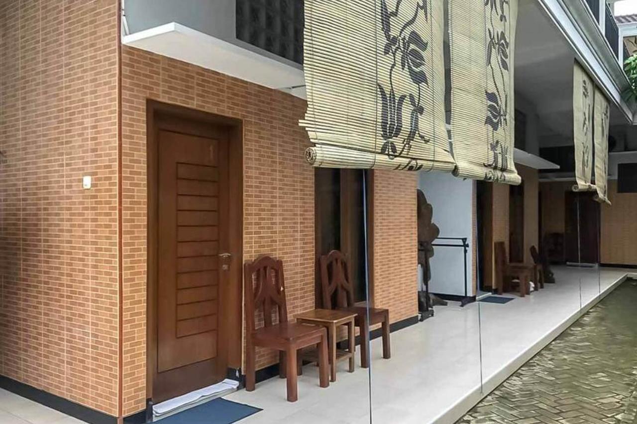 Hotel Malang Hill Syariah Redpartner Exterior foto