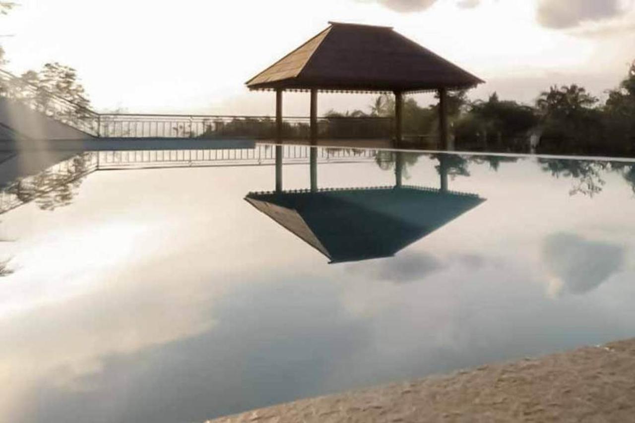 Hotel Malang Hill Syariah Redpartner Exterior foto