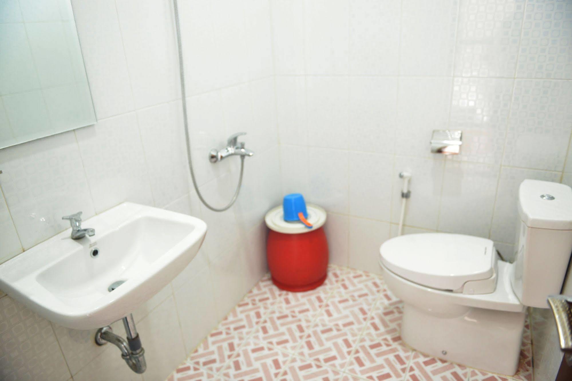 Hotel Malang Hill Syariah Redpartner Exterior foto
