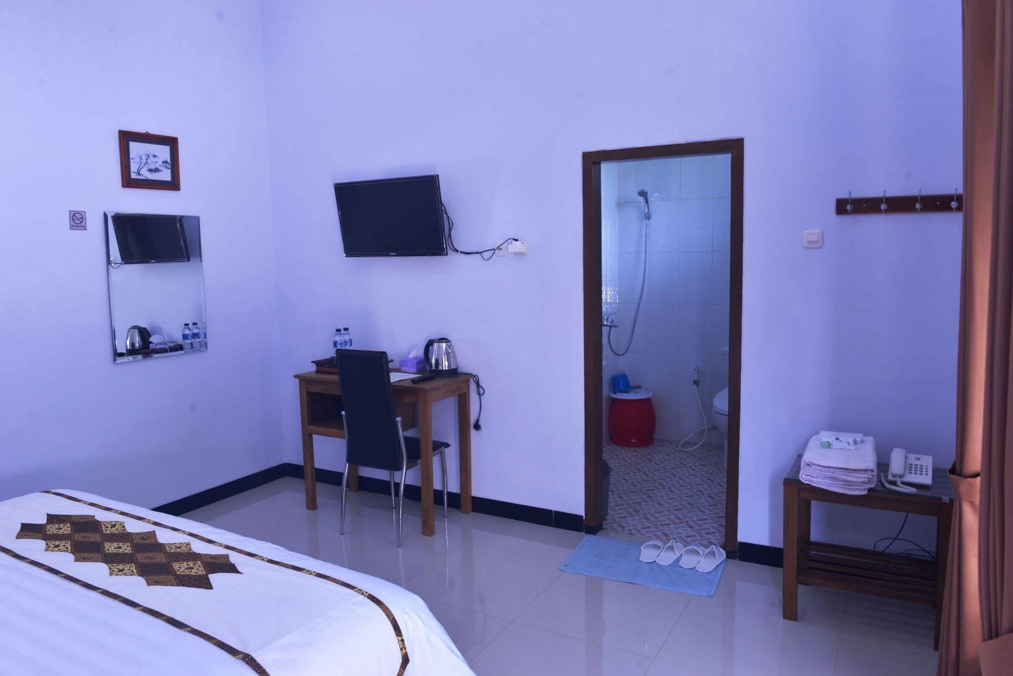 Hotel Malang Hill Syariah Redpartner Exterior foto